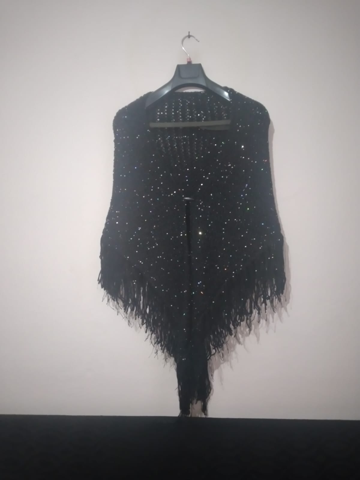 HANDMADE WOOL SHAWL